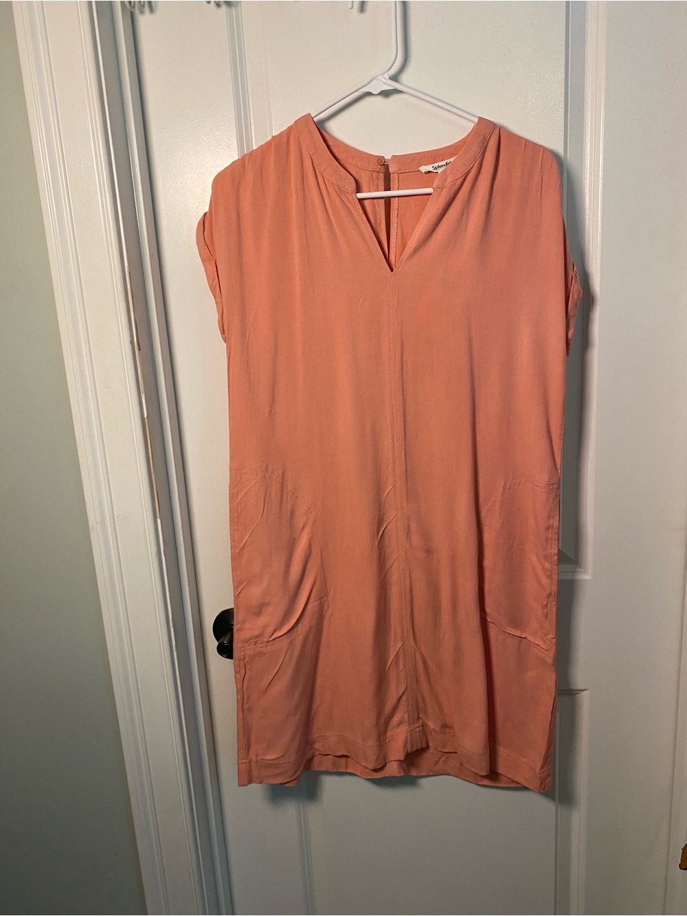 NWT Splendid Peach V-Neck Shift Dress